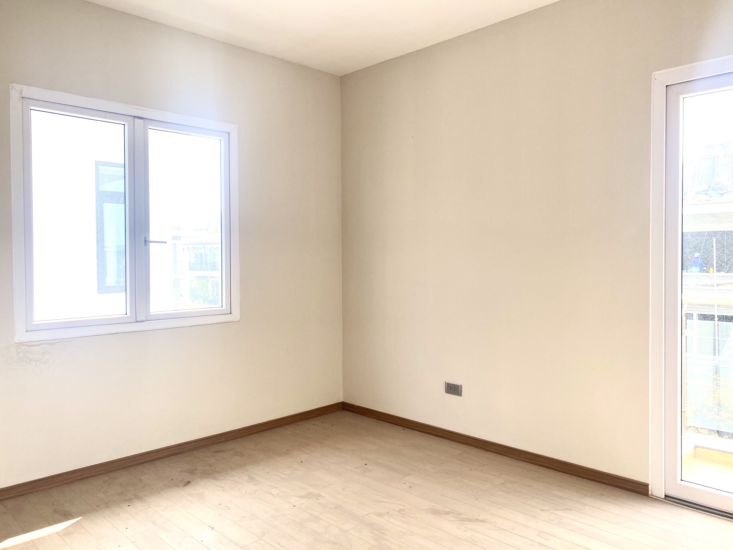 Bán biệt thự lô góc K3 Ciputra ban công Tây Bắc -Đông Bắc 5 ngủ 13