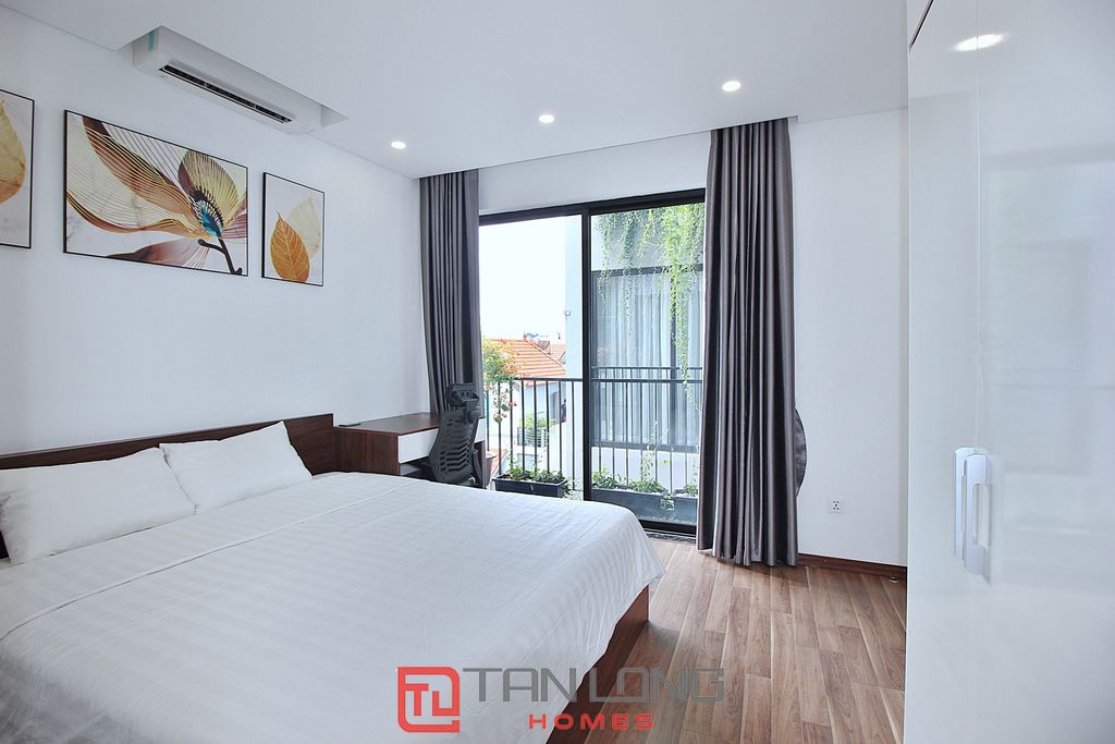 Cho thuê căn hộ 2 ngủ 2 vệ sinh - DT: 80m2 - Tầng 6 tại Trịnh Công Sơn